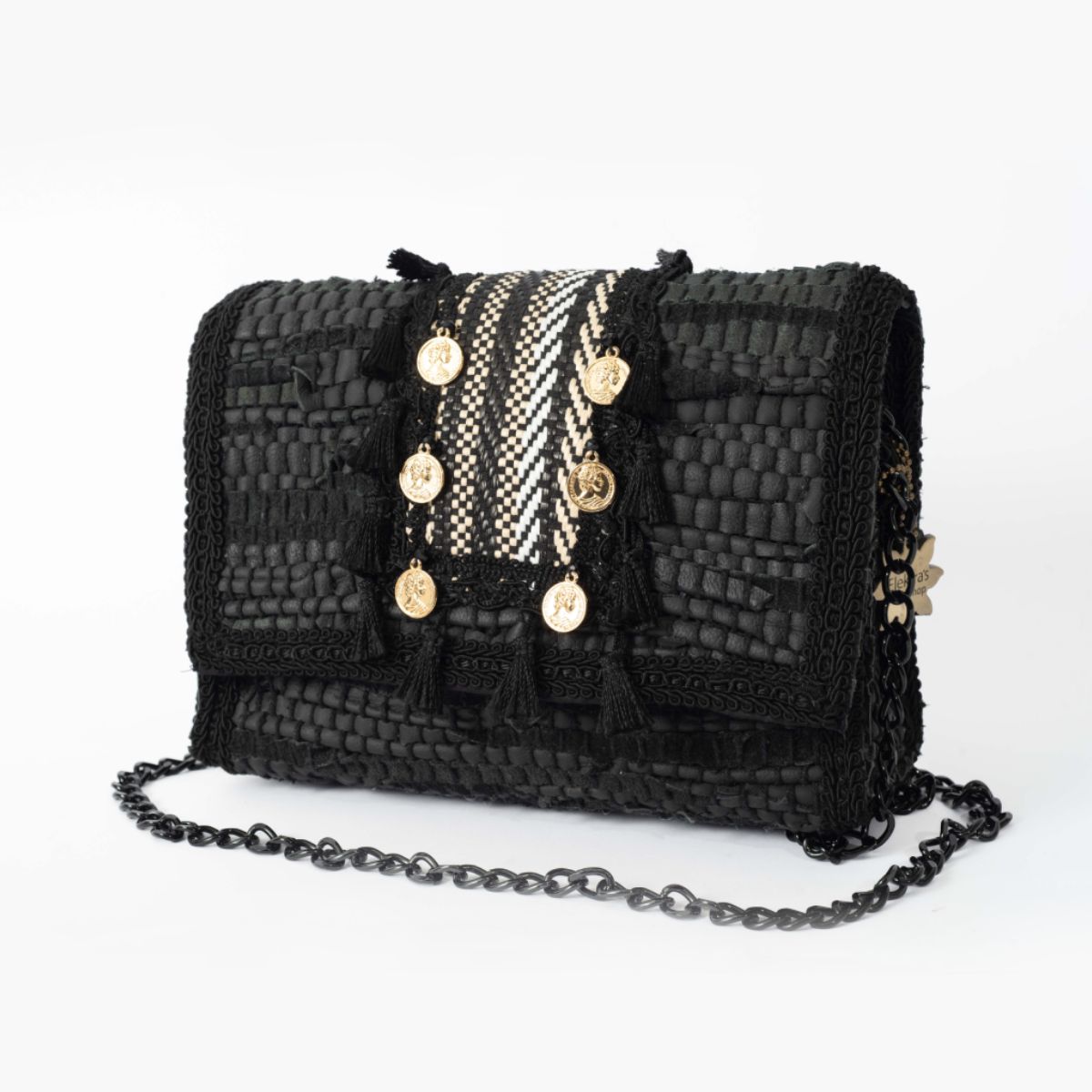 Τσάντα ώμου έθνικ με κεντητές λεπτομέρειες