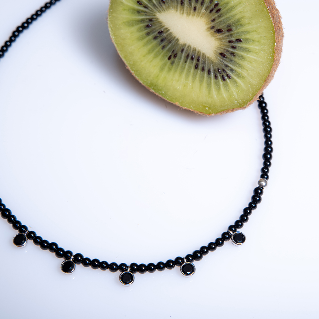 Κολιέ Ιλάειρα 