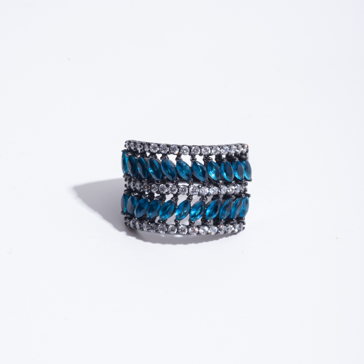 Ασημένιο δαχτυλίδι μπλε ζιργκον