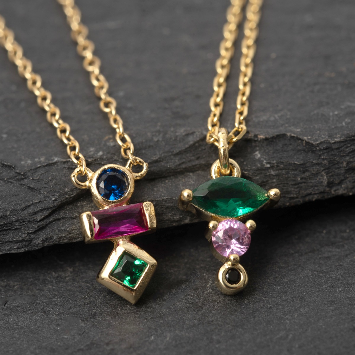 Κολιέ τριπλή πέτρα.